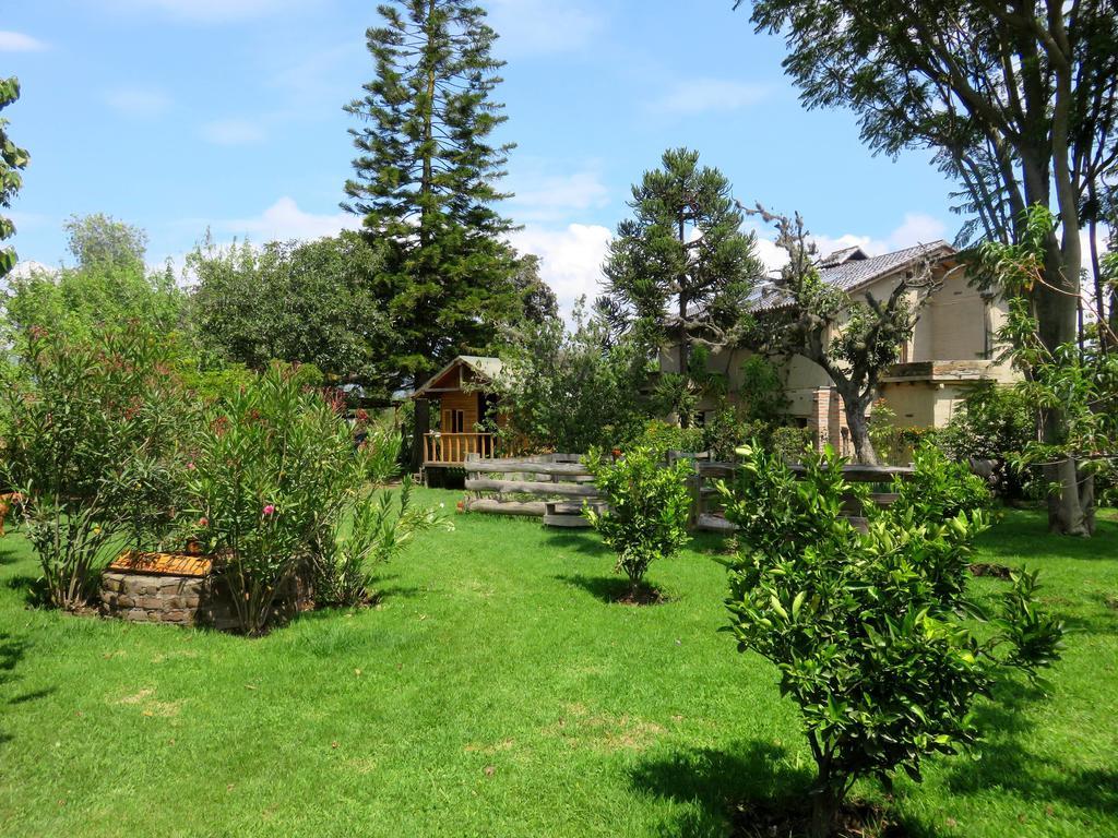La Casa Del Tilo Panzió Hacienda Santa Rosa Kültér fotó